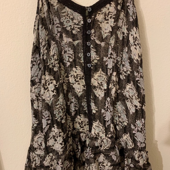Urban Outfitters Tunic - Picture 2 of 4
